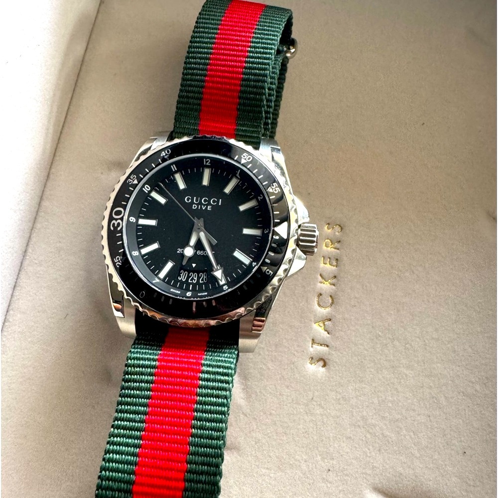 Gucci Dive Men 40mm Watch YA136209A